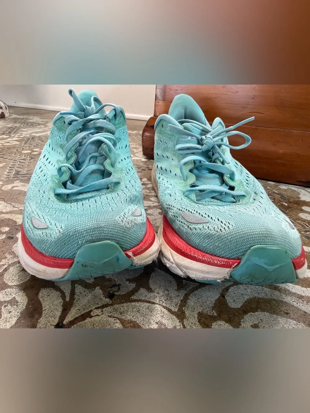 Hoka One One Women's Teal Running Shoes with Pink Trim Sz 10.5